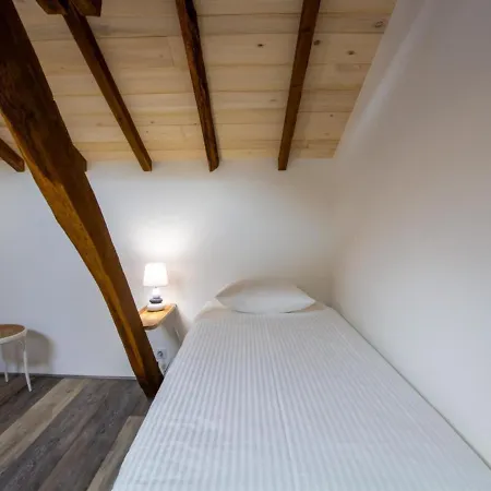 Maison Authentique Avec Piscine, Etang Privatif Et Confort Moderne En Dordogne - Fr-1-616-332 Holiday home Agonac